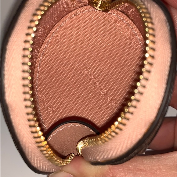 BURBERRY ~ pink leather coin purse keychain - Picture 6 of 7